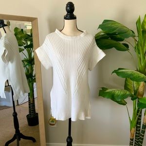Unique short sleeve white sweater
